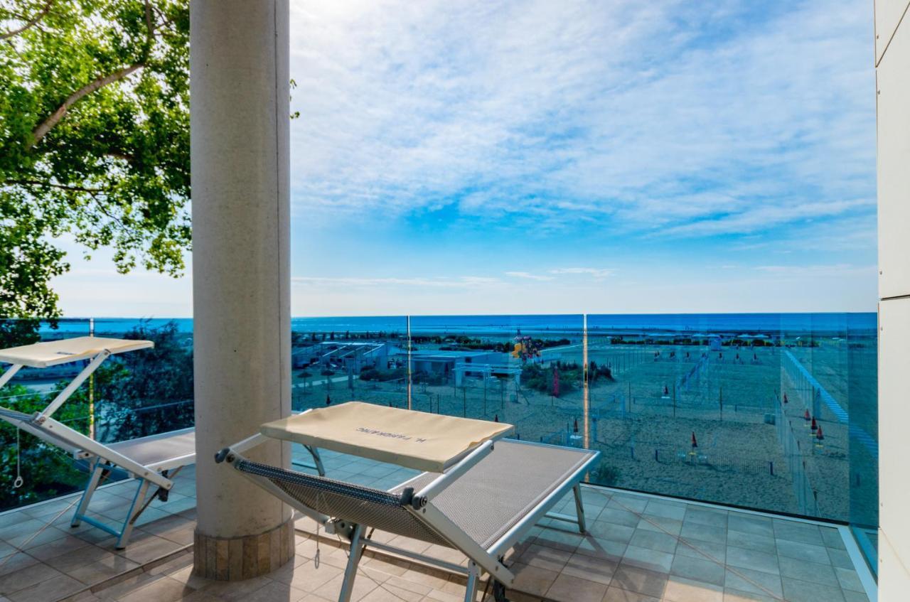 Hotel Panoramic Каорле Экстерьер фото
