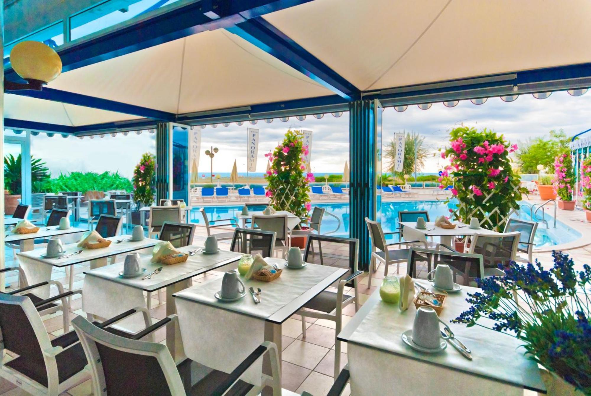 Hotel Panoramic Каорле Экстерьер фото
