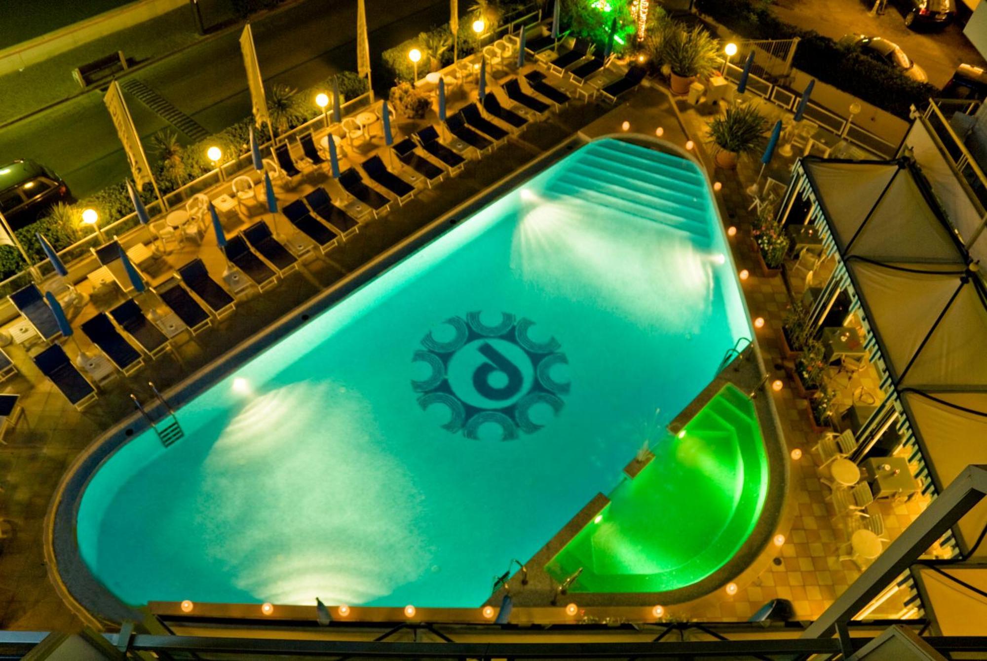 Hotel Panoramic Каорле Экстерьер фото