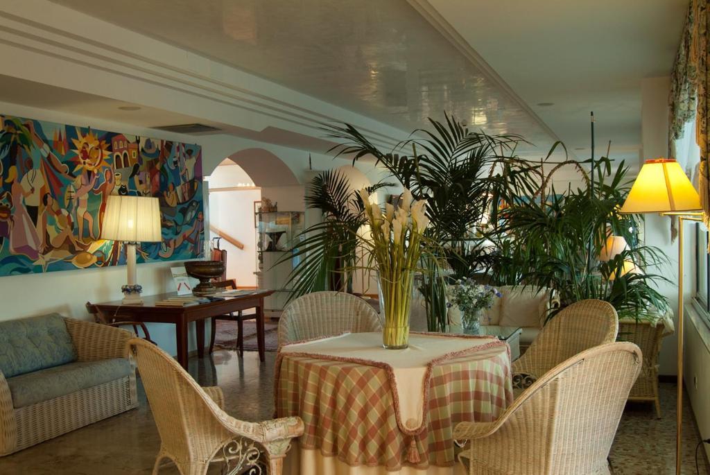 Hotel Panoramic Каорле Экстерьер фото